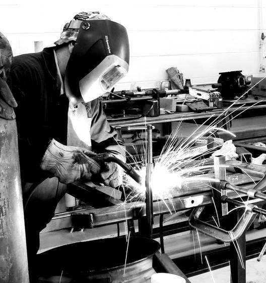 Welder_at_work