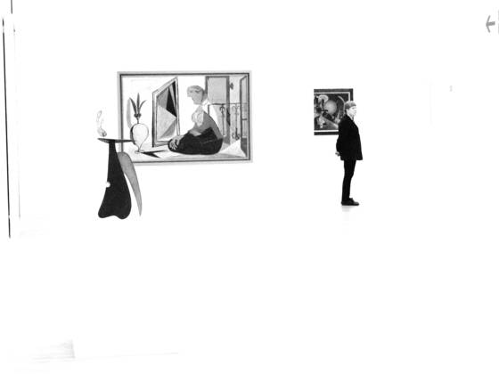 Men_in_museums_1