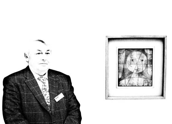 Men_in_museums_3