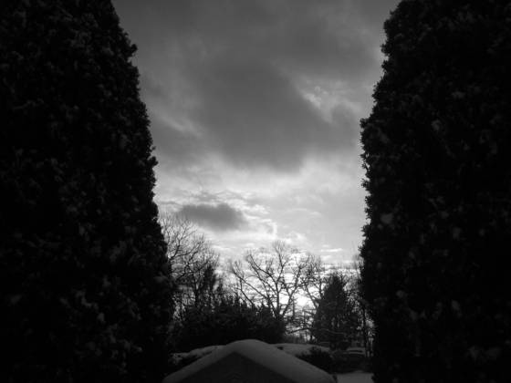 Graveyard_at_dusk