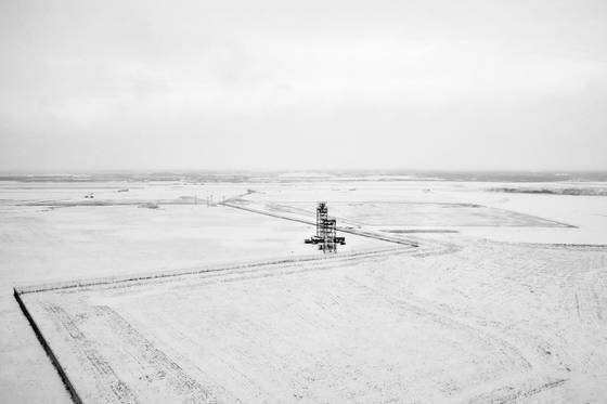Radar_tower_in_snow