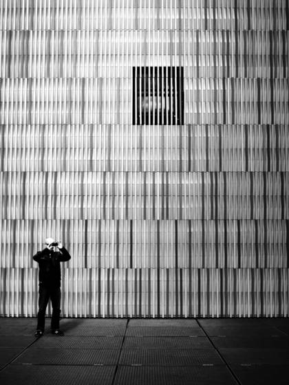 The_man_in_the_stripes