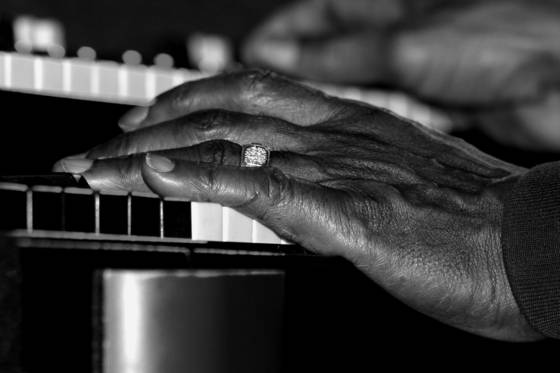 Piano_hands