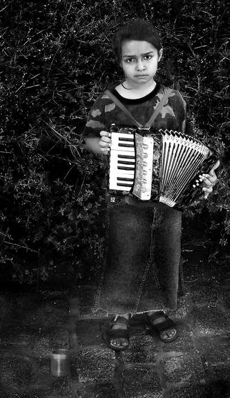 Beggar_girl