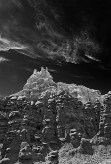 Goblin_valley_hoo_doos