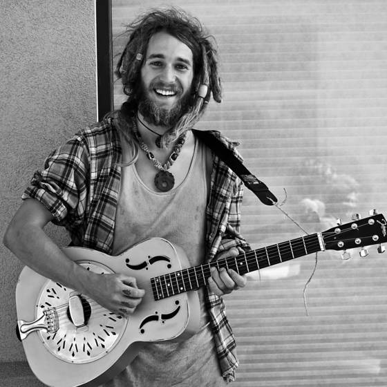 Street_minstrel