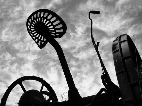 Retired_farm_equipment