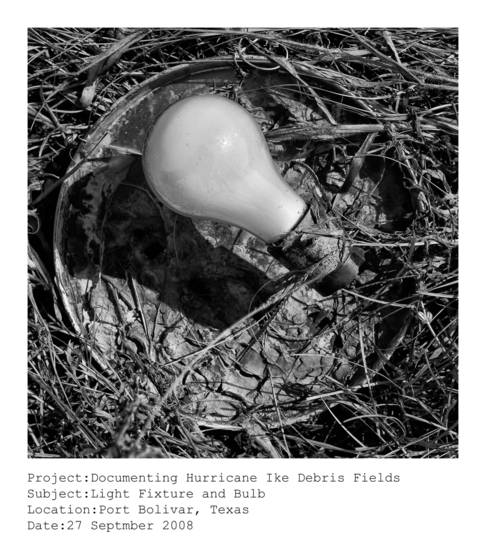 Light_fixture_and_bulb