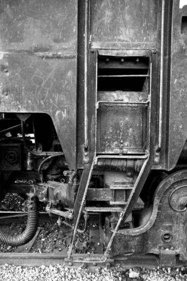 Train_door