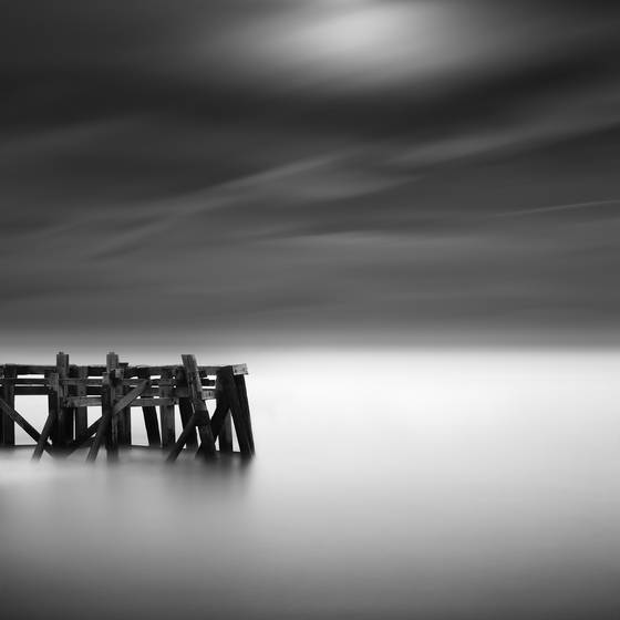 Ghostly_tide