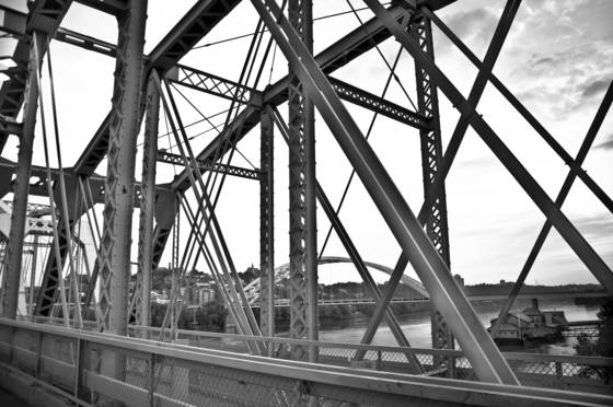 Purple_people_bridge_4