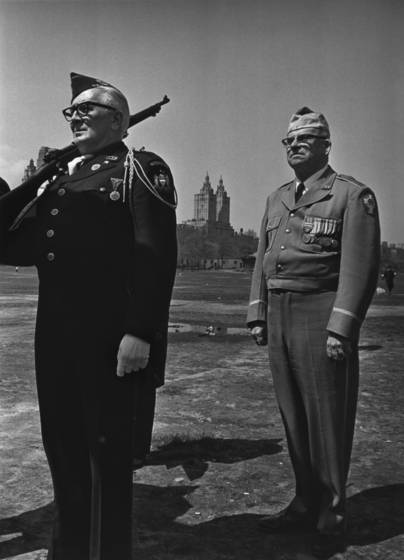 Pro-war_rally
