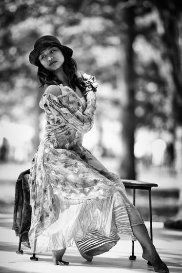 Dancers_in_the_park_1