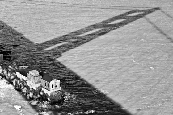 In_the_shadow_of_the_golden_gate