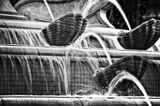 Playful_fountain