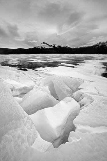 Lake_abraham_iii