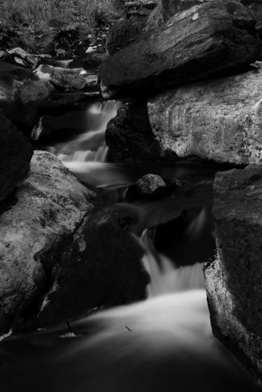 Rushing_water_1