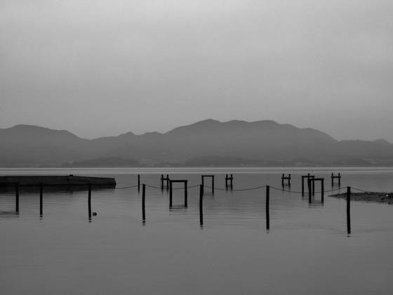 Morning_on_lake_shinjiko