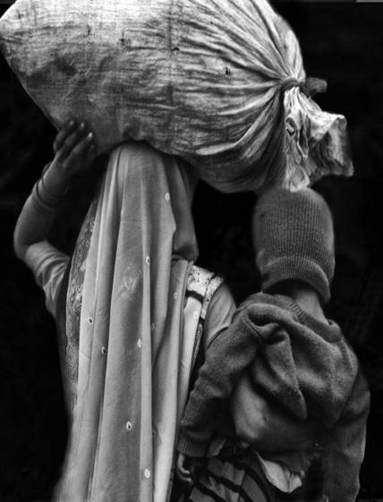 Hands_full