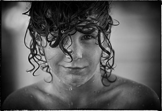 Wet_and_curly