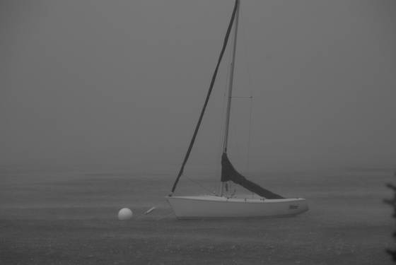 Lake_thuderstorm