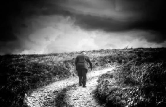 Old_man_walking_home