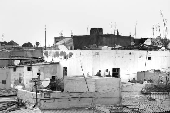 Rooftop_conversation