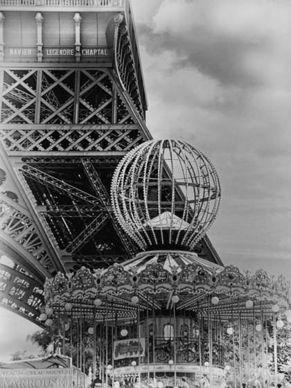Eiffel_carousel