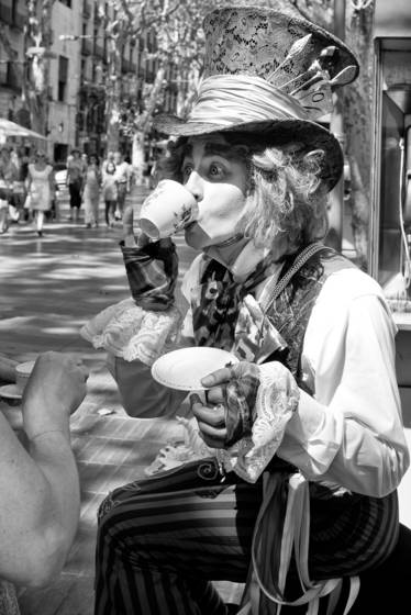 Mad_hatter_and_tea_cup_no__1