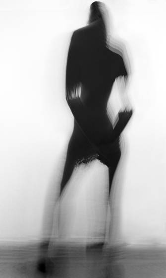 Nude_standing