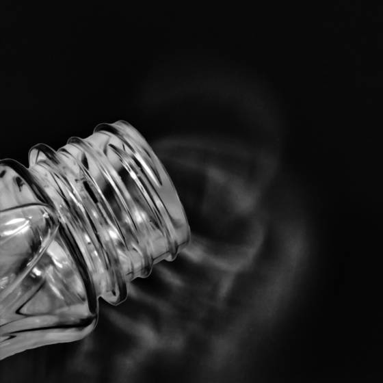 Pom_bottle