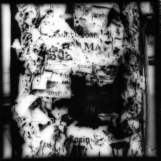 Marigny_telephone_pole