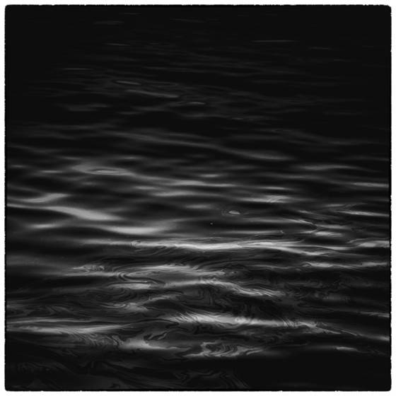 Oil_on_water
