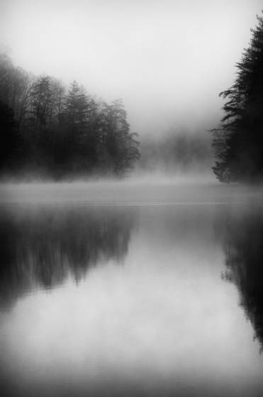 Morning_at_mill_creek_lake