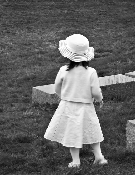 Girl_with_hat