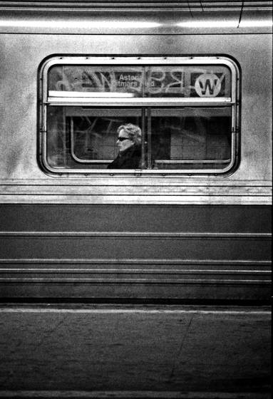 Woman_on_train