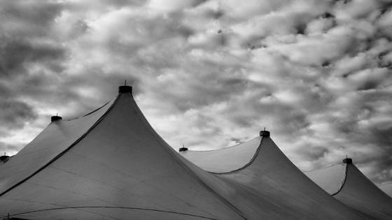 Tent_and_clouds