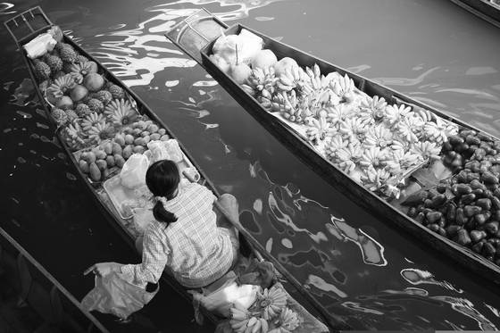 Floating_market