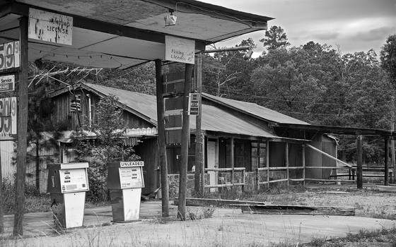 Side_of_the_road_6