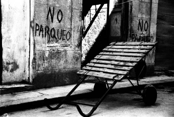 No_parking_zone