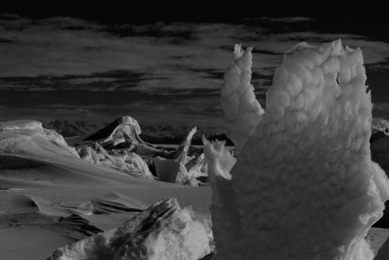 Pressure_ridge_formations