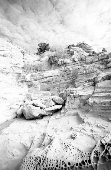Rocks_at_calafuria