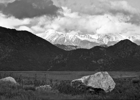 Sangres_from_royal_gorge