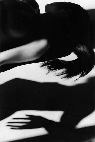 Woman_and_shadow