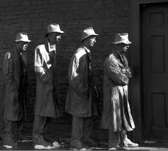 The_bread_line