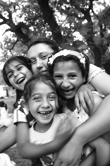 Roma_children_of_kesan