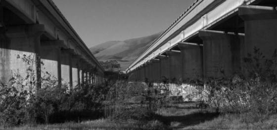 Between_the_bridges