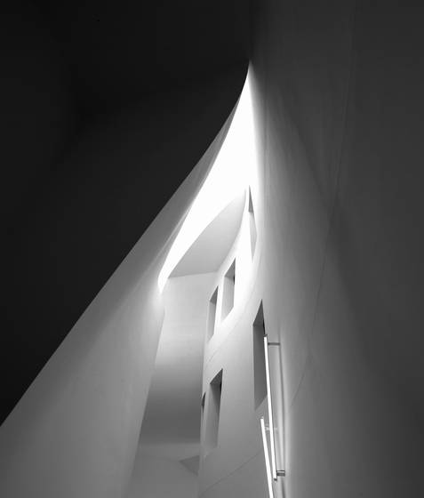 Lewis_bldg__atrium