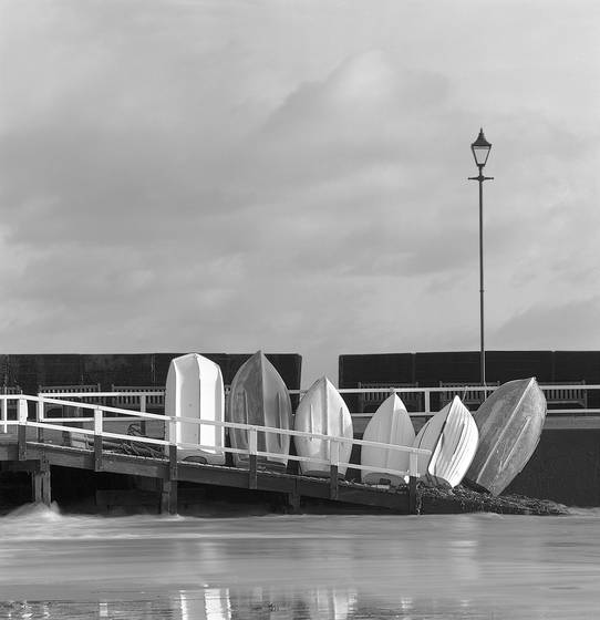 Small_boats_and_jetty