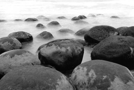 Path_between_worlds